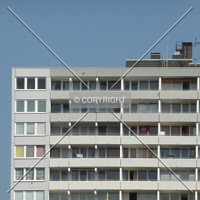 St.-Quentin-Ring 4 by Nephilim