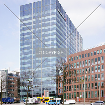 Hochhaus Deutscher Ring by Nephilim