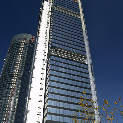 Torre Caja Madrid by Cesar Serrano