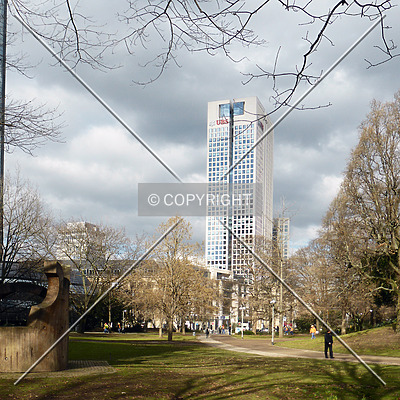 OpernTurm by Nephilim