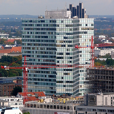 Unilever-Haus by Robin Spetz