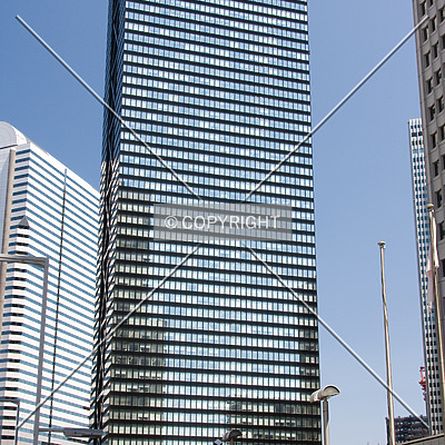 Shinjuku Mitsui Building by Serdica
