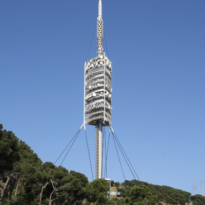 Torre de Collserola by Michiel van Dijk