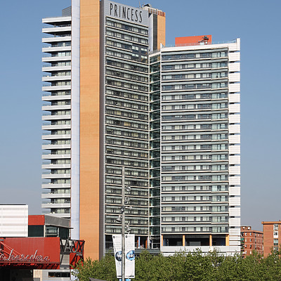 Hotel Princess Barcelona by Michiel van Dijk