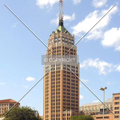 Tower Life Building by Jorge Molina