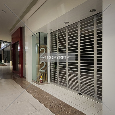 Chesterfield Mall by Ryan Hildebrand