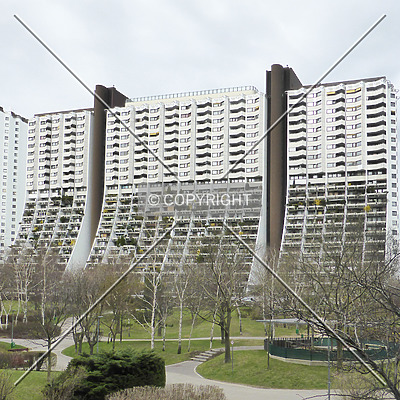 Wohnpark Alterlaa - Block C5-C8 by Nephilim