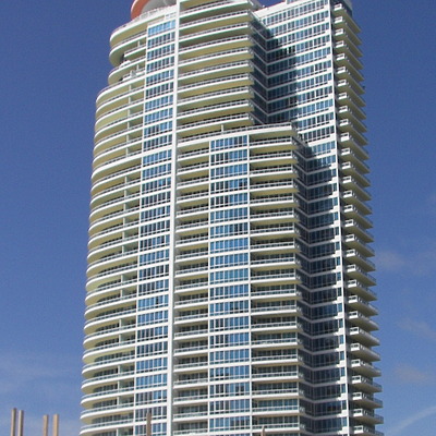 Continuum on South Beach, South Tower by Rodney Gunn