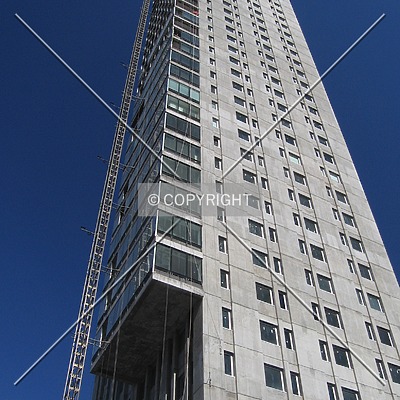 Torre Renoir 1 by Maximiliano Buono