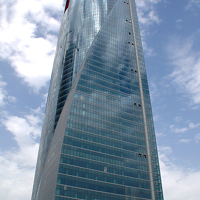 Torre Espacio by John Bek