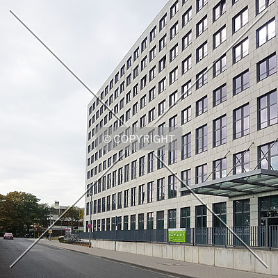 LG Tower by Nephilim