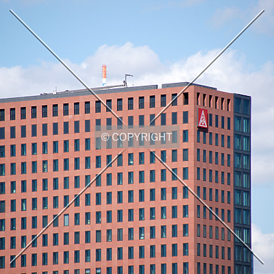 Hochhaus MainForum by Nephilim