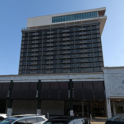 DoubleTree by Hilton Hotel Tallahassee by John W. Cahill