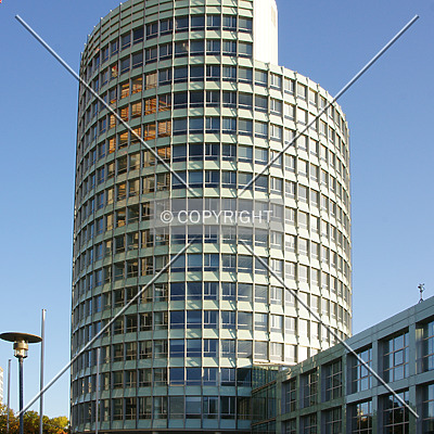 Taunus Tower by Nephilim