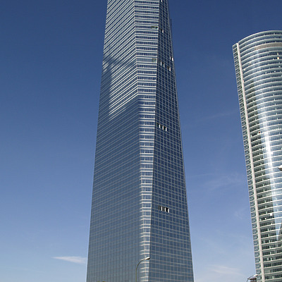Torre de Cristal by Cesar Serrano