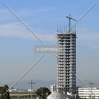 Torre JV III by Luis Ibáñez