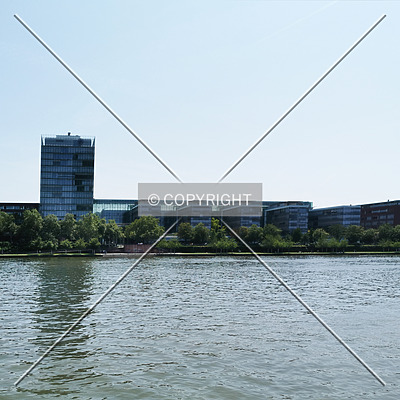 Allianz-Kai by Nephilim