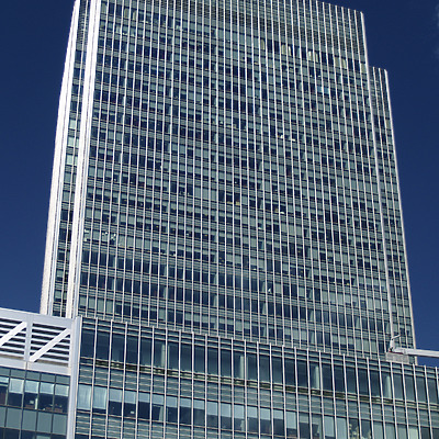 25 Bank Street by Cesar Serrano