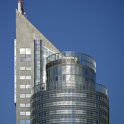 Millennium Tower by Cesar Serrano