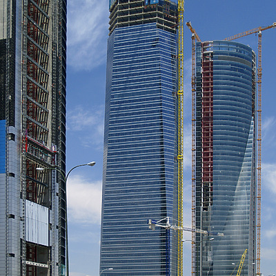 Torre de Cristal by Cesar Serrano