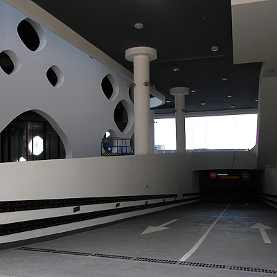 O-14 by Nareg Karamanoukian