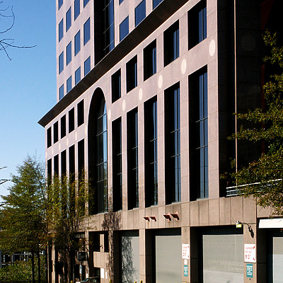 Riverfront Plaza East Tower by Daniel Kieckhefer