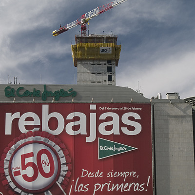 Nuevo Edificio Windsor by Cesar Serrano