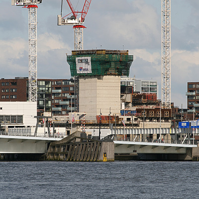 Maastoren by Michiel van Dijk