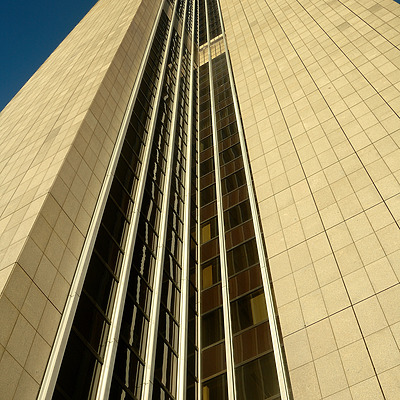 Frankfurter Büro Center by David Guija