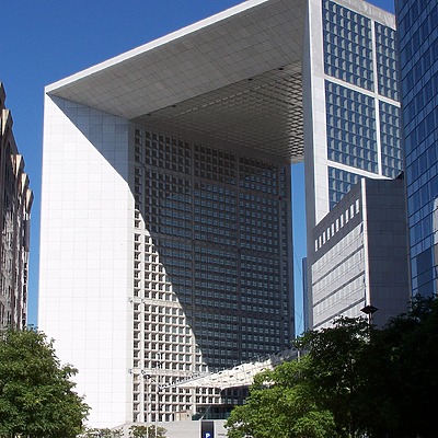 La Grande Arche by Florian Barbier