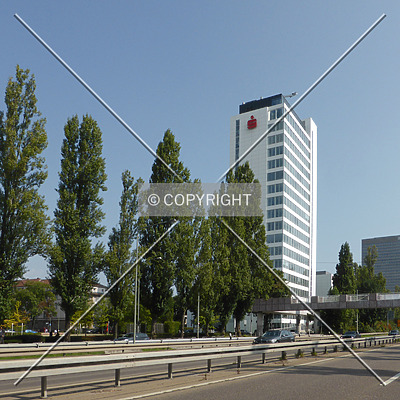 Sparkassen Informatik Hochhaus by Nephilim