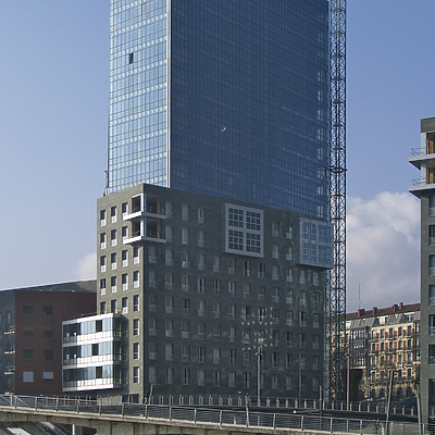 Isozaki Atea II by Cesar Serrano