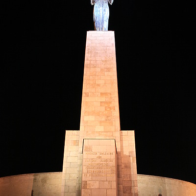 Liberty Statue by Kjetil Balog
