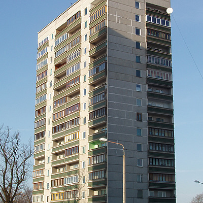 Vienibas gatve 168 by Laurijs Svirskis