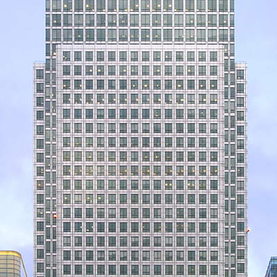 One Canada Square by Cesar Serrano