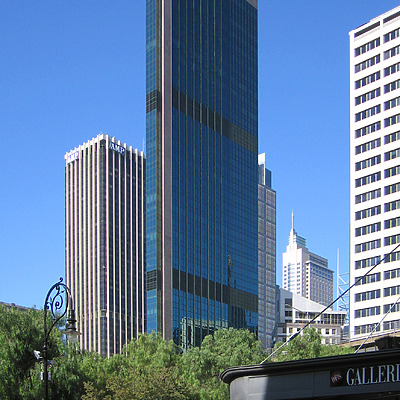 Gateway Plaza by Wilson Ling