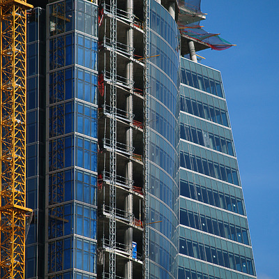 Torre Espacio by Cesar Serrano