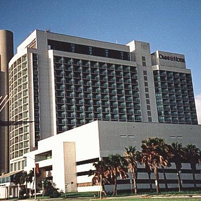 Omni Bayfront Tower by Kevin Lehnhardt