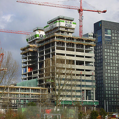 Ito-Toren by Michiel van Dijk
