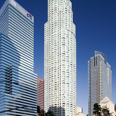 US Bank Tower by Pavel Toczynski