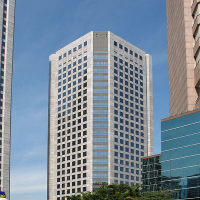 Torre Oeste by Virgilio Grimaldi