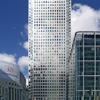 One Canada Square by Cesar Serrano