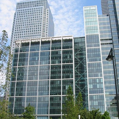 33 Canada Square by Jonathan Smith