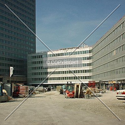 Bürogebäude am Münchner Tor by Nephilim