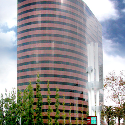 Center Tower by Jim Schwartz