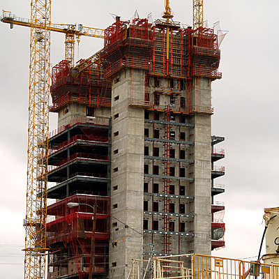Torre Caja Madrid by Cesar Serrano