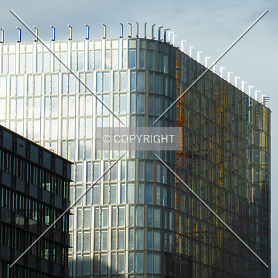 The Icon Vienna - Turm 66 by Nephilim