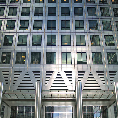 One Canada Square by Cesar Serrano