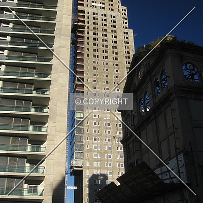 Torre Renoir 1 by Maximiliano Buono