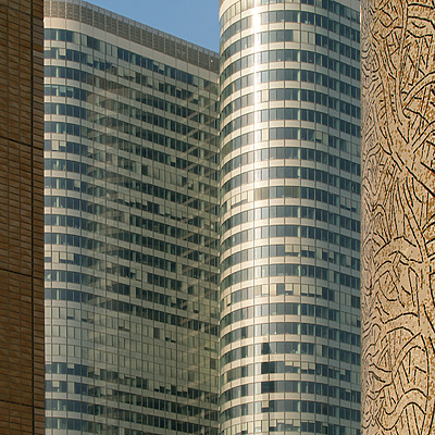 Coeur Défense by Cesar Serrano